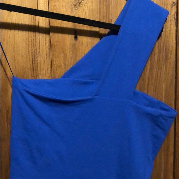 One Shoulder Susana Monaco Fitted Dress - Picture 2 of 4